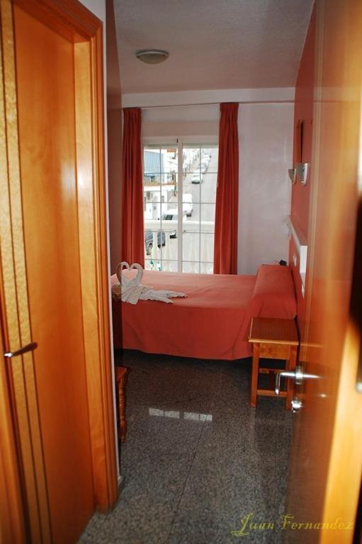 Hostal Mary Tere サロブレーニャ エクステリア 写真