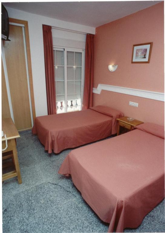 Hostal Mary Tere サロブレーニャ エクステリア 写真