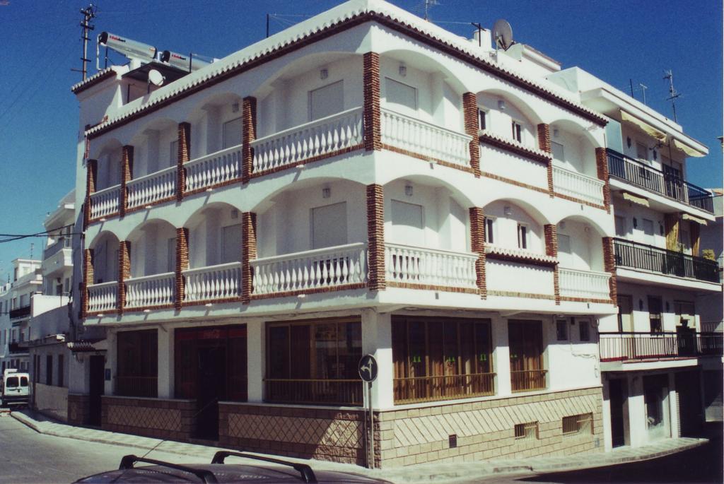 Hostal Mary Tere サロブレーニャ エクステリア 写真